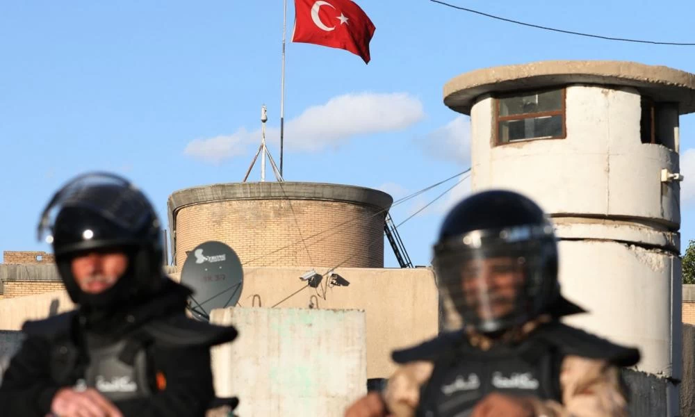 "Τύμπανα πολέμου" στο Ιράκ - Ηγέτης της πολιτοφυλακής: "Θα πάρουμε τα όπλα αν η Τουρκία εισβάλει"